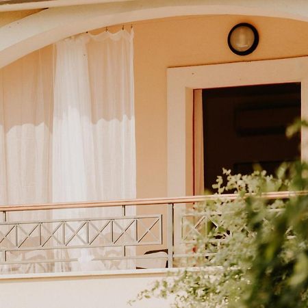 Bed And Breakfast Kolo Adults Only Bužinija Exterior foto